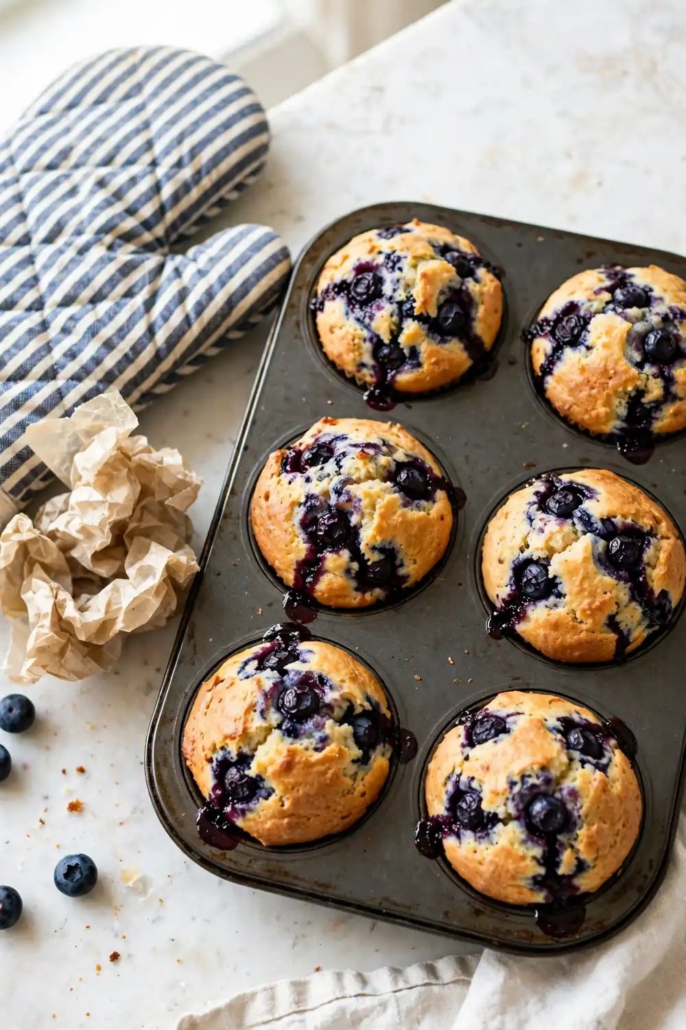 3 ingredient blueberry muffins