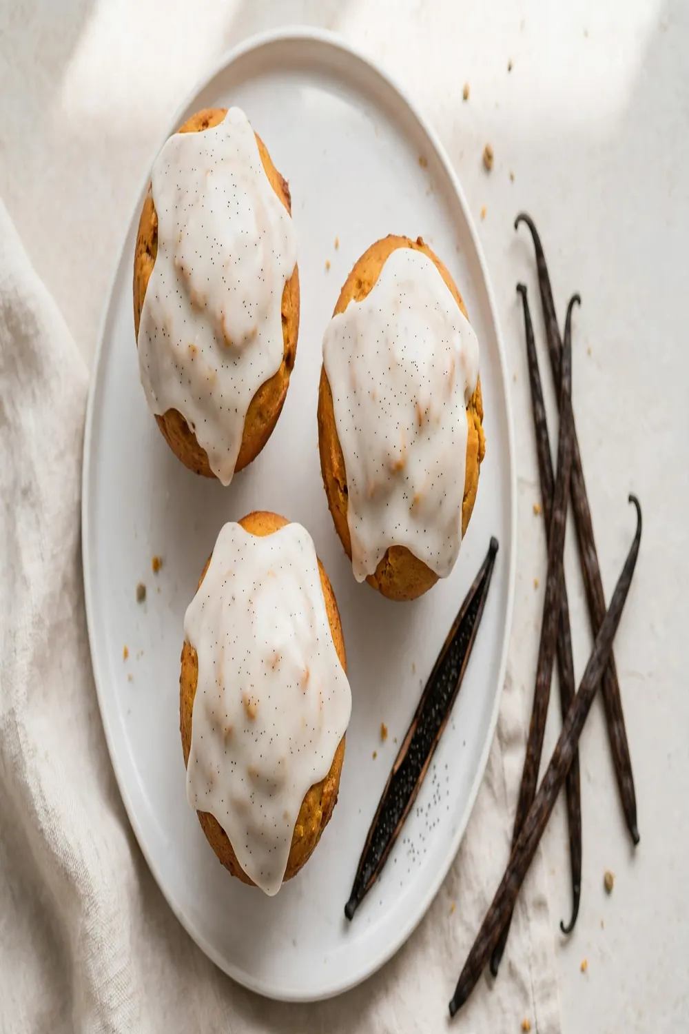 Pumpkin Cinnamon Roll Muffins 12