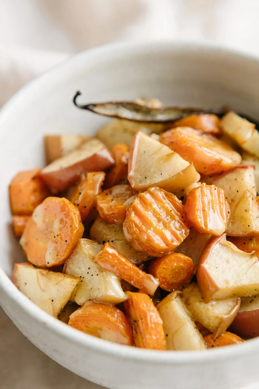 roasted carrots and apples 22